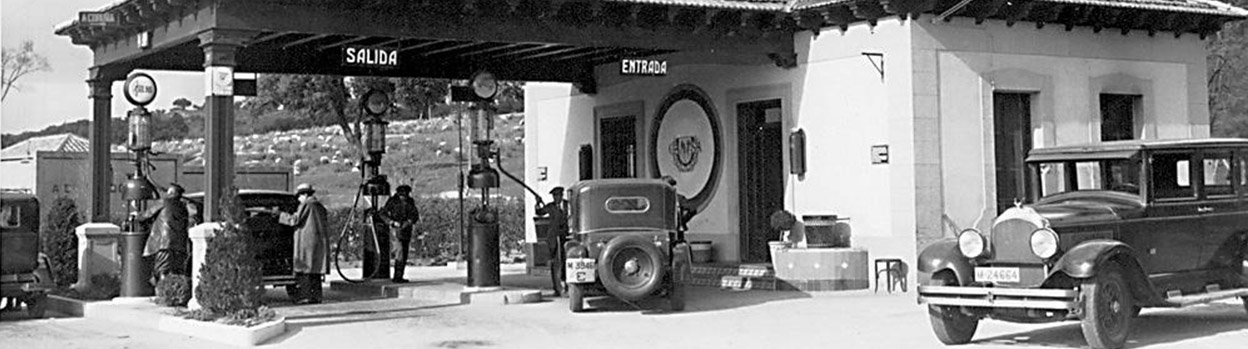 An early picture of a Repsol service station
