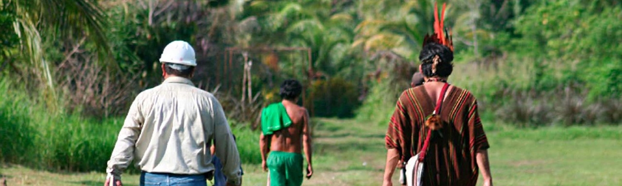 Comunidades indígenas en la selva