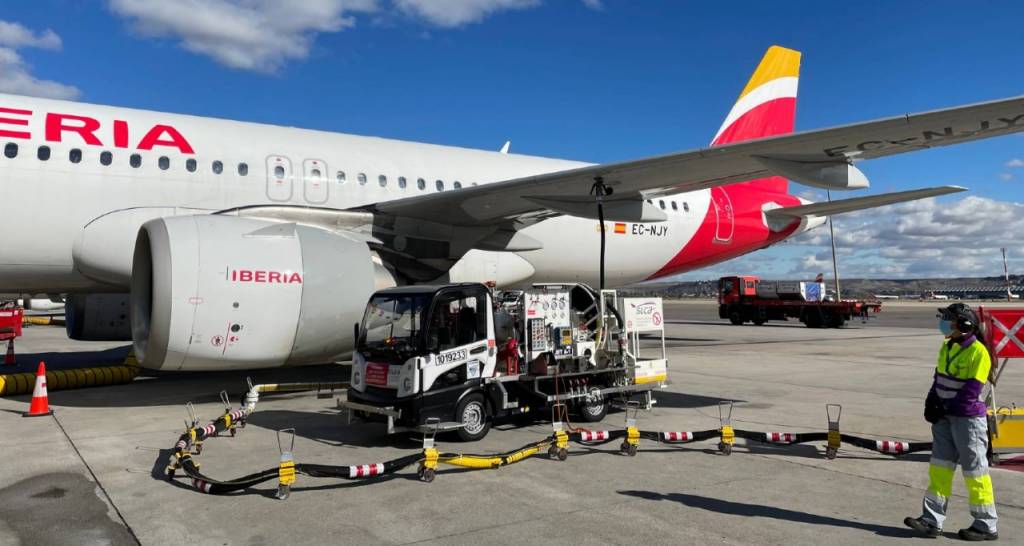 Iberia's first flight using biofuel