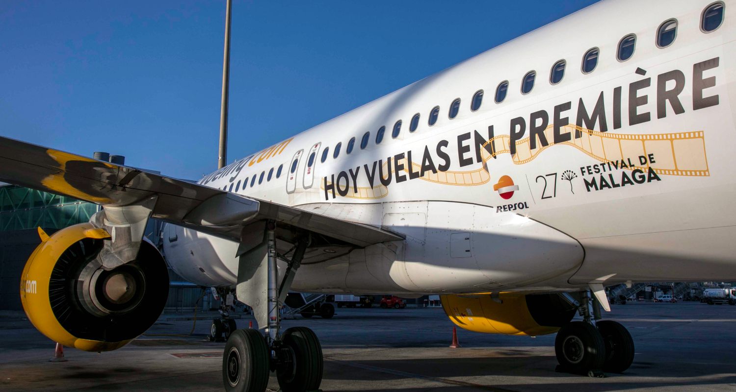 Avión de película con destino al festival de Málaga con Repsol y Vueling
