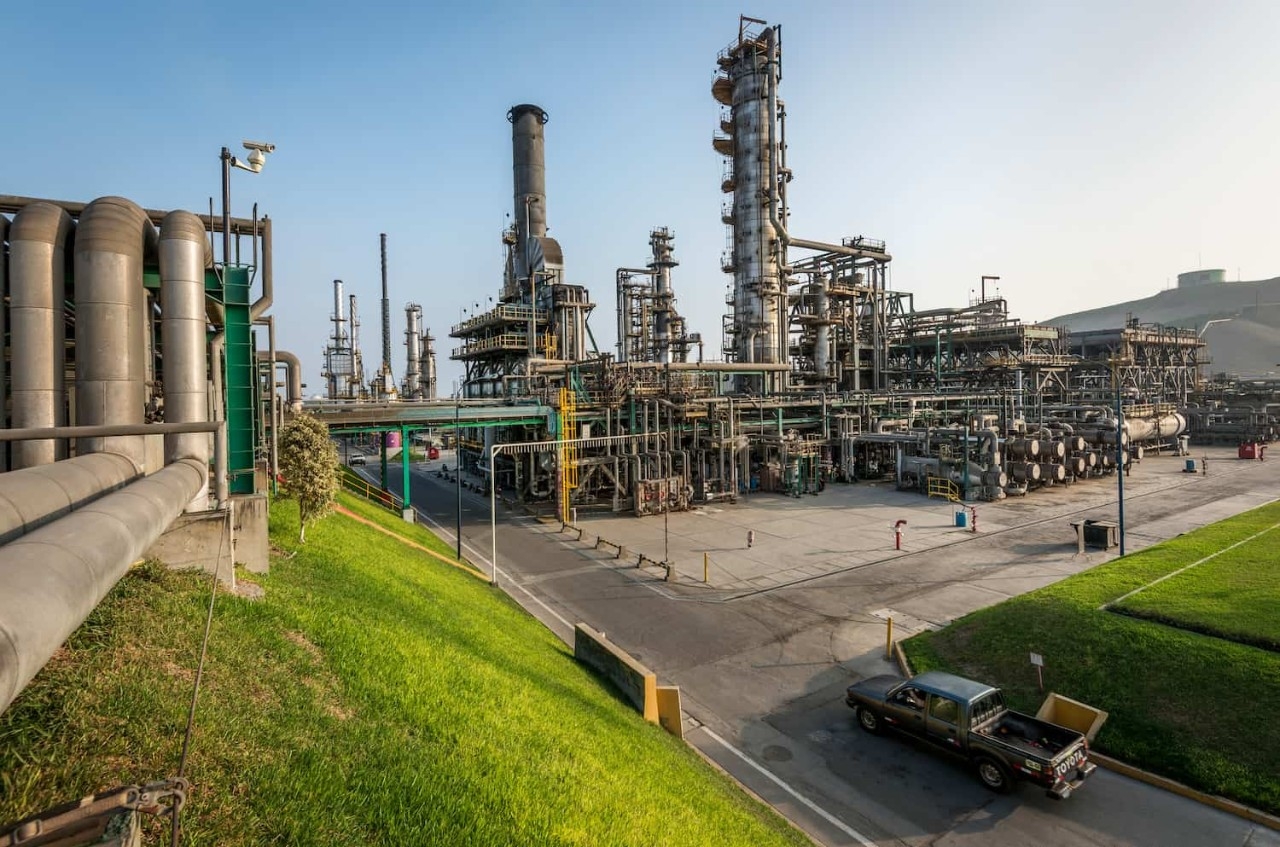 peru-refineria-pampilla.jpg